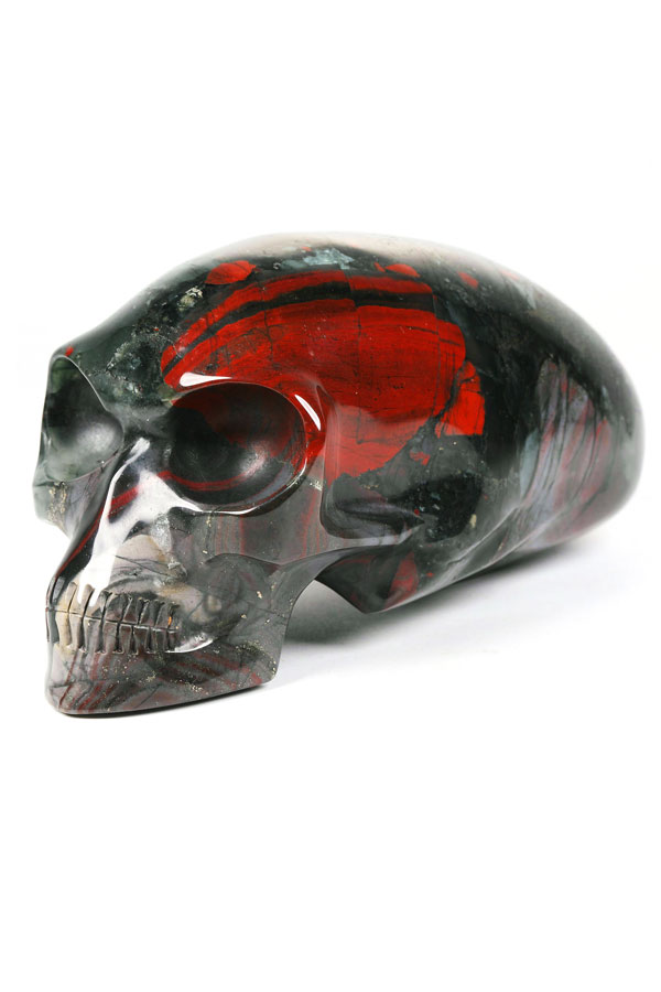 Afrikaanse Bloedsteen Alien traveler, elongeated head, super realistische kristallen schedel, 12.5 cm, 0.56 kg