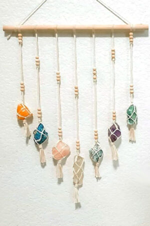 7 Chakra ruwe edelstenen wandhanger, 56 cm