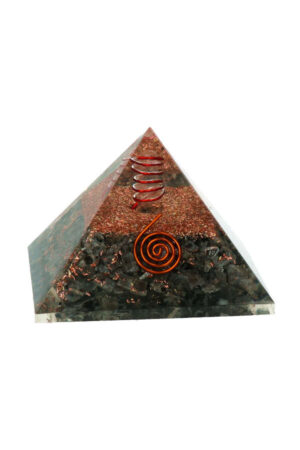 Orgoniet piramide 'bescherming' Larvikiet, 7.5 cm