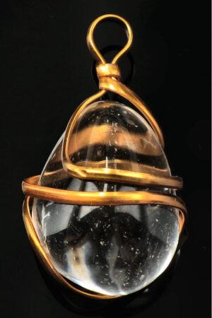 Bergkristal spiraal hanger, goudkleurig, trommelsteen, circa 2 cm