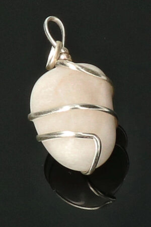 Witte Agaat spiraal hanger verzilverd, trommelsteen, circa 2 cm