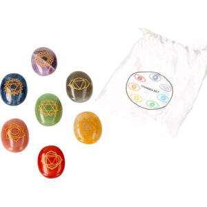 7 Chakra ovale legger set in leuk satijnen zakje, circa 4 cm per legger